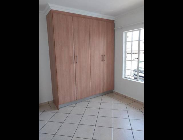 2 BEDROOM PROPERTY TO RENT IN GOEDEBURG